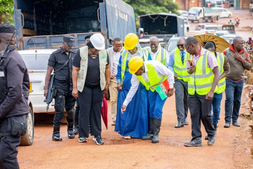 Minister-Kabanda-assessing-the-progress-of-road-rehabilitation-in-Kampala
